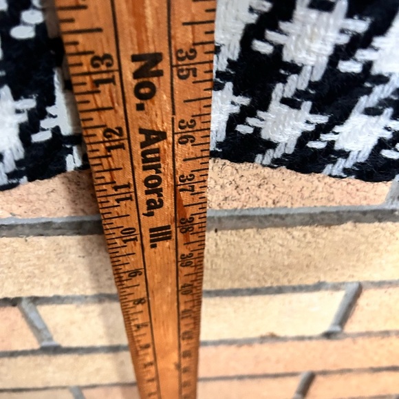 Focus 2000 Black & White Houndstooth Check Long Buttoned Coat Size 6 - Picture 7 of 8